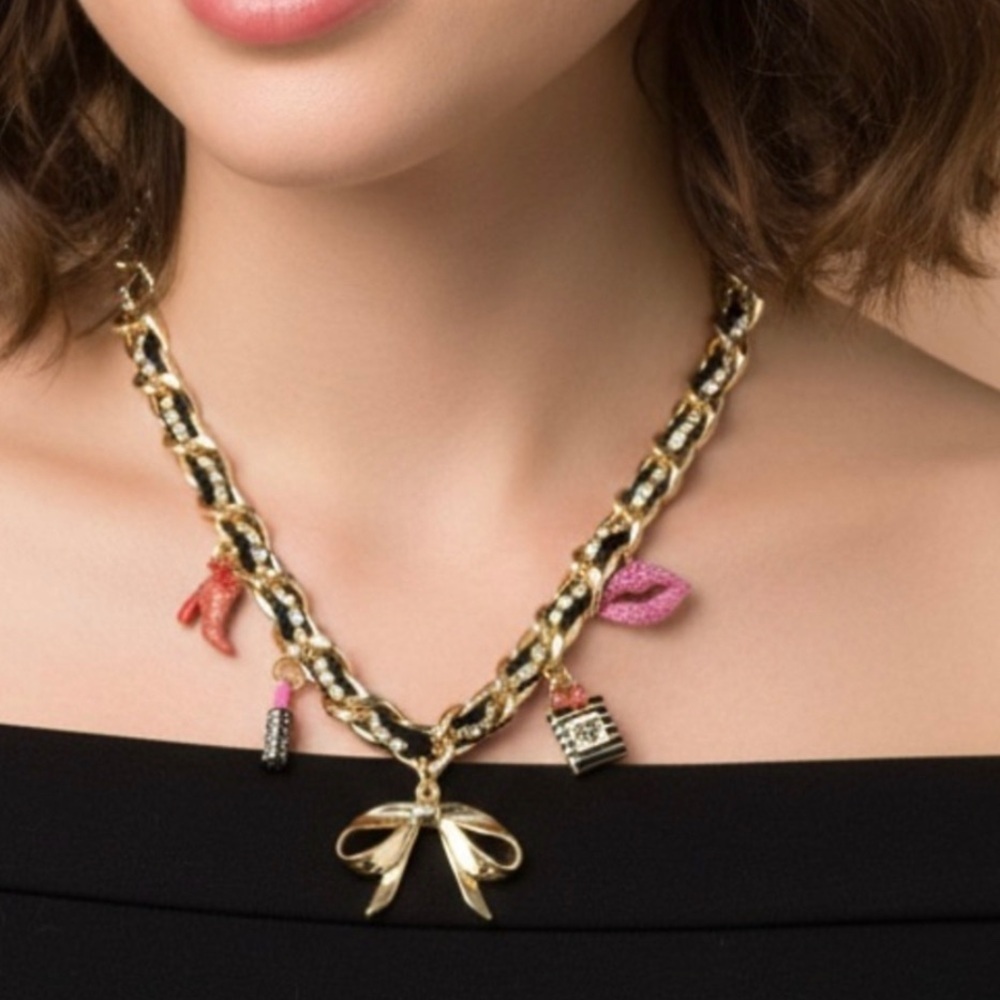 NWT Betsey Johnson Charm Neckace